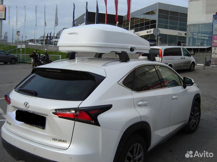 Автобокс (багажник) на Lexus NX 200