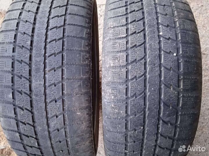 Toyo Observe GSi-5 225/50 R17 94Q