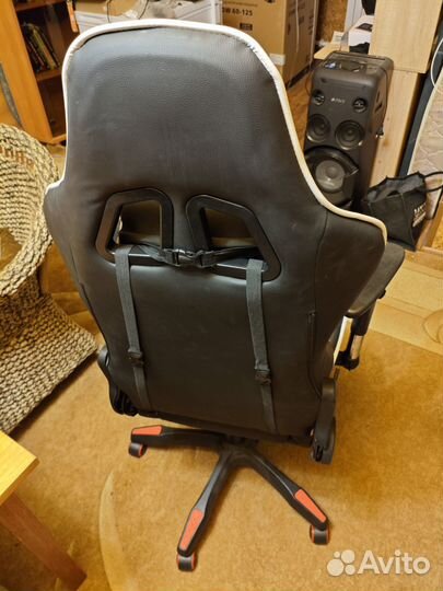 Компьютерное игровое кресло