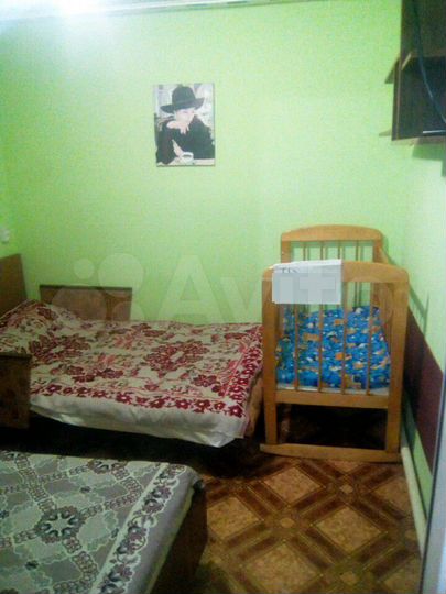 Дом 20 м² на участке 1 сот.