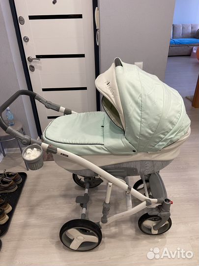 Продам коляску 2 в 1