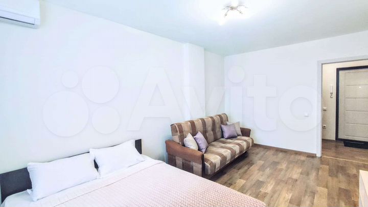 1-к. квартира, 42 м², 8/18 эт.