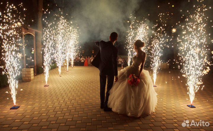 Холодные фонтаны на свадьбу