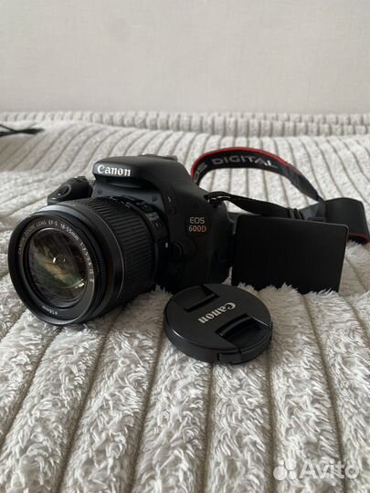 Фотоаппарат Canon EOS 600d