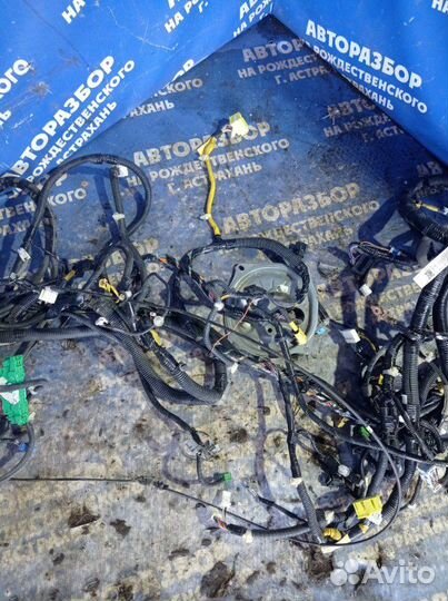 Проводка салона Honda Fit хэтчбек 2012