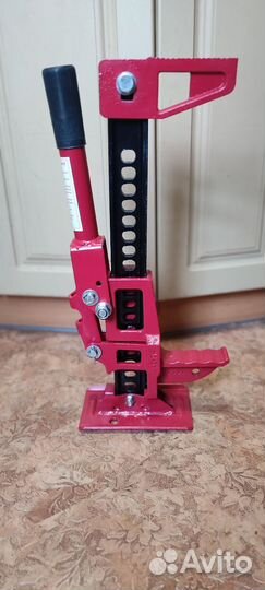 Домкрат skyway