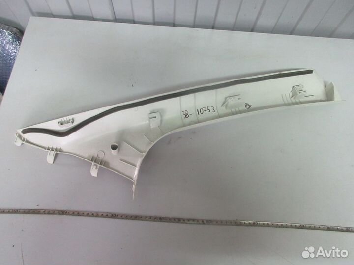 Обшивка стойки левая передняя Ford Focus 3 2011