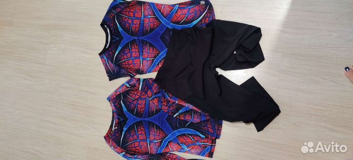 Одежда для спорта женская