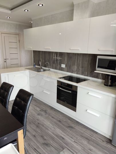 2-к. квартира, 58 м², 14/15 эт.