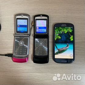 Motorola razr v3 x2 Samsung Galaxy S3 Duos