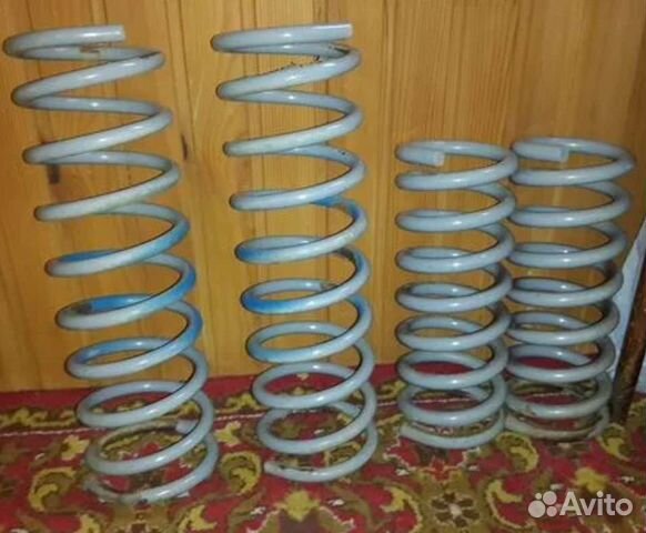 Пружины на ваз 2131. Задние пружины нива 21213. Передние пружины нива 21214. Задние пружины 21213. Пружины ваз 2121.
