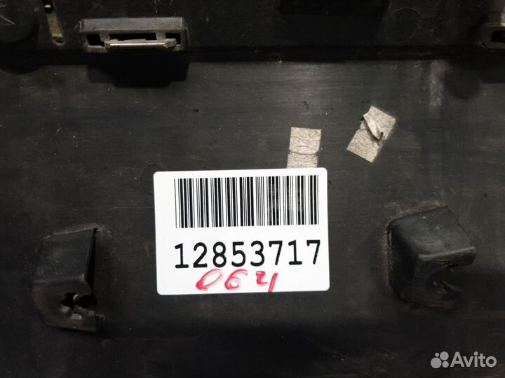 Молдинг двери левый передний Renault Kaptur 2016