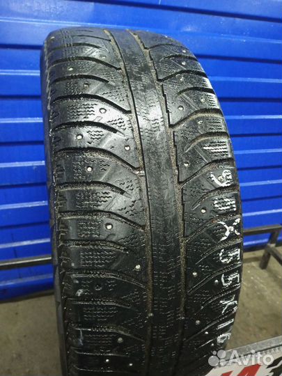 Bridgestone Ice Cruiser 7000 195/55 R16 87S