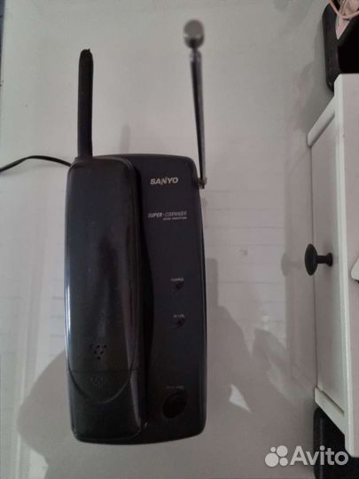 Радиотелефон sanyo