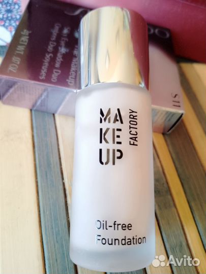 Крем тональный Make up Factory новый