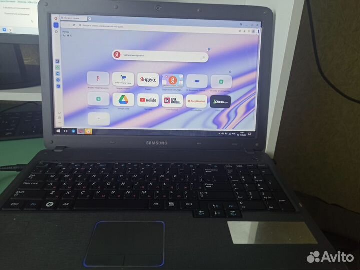 Продаю ноутбук б/у