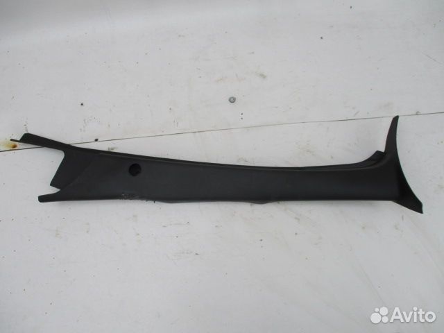 Накладка стойки кабины Volvo 82415823