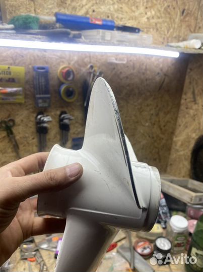 Винт 11 1/8*13 (шаг13) (13 шлицов) (30-65HP)