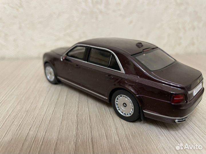 Модель Аурус Сенат 1/43