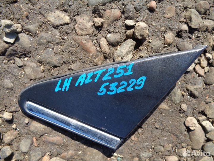 Уголок крыла левый Toyota Avensis AZT251 2AZ-FSE