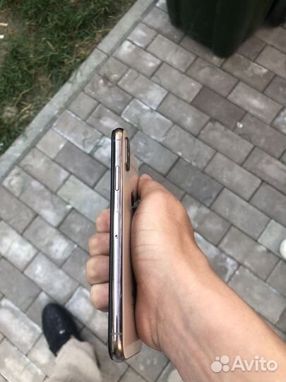 Телефон