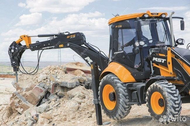 Запчасти для экскаваторов MST M542, M544