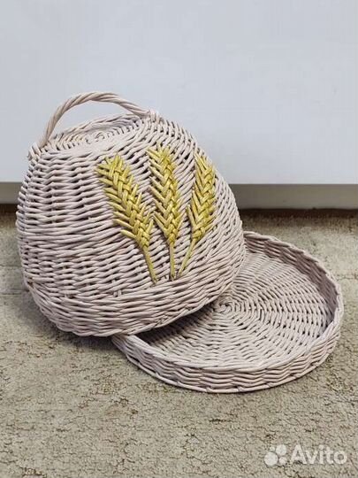 Изделия из бумажной лозы. Хлебница