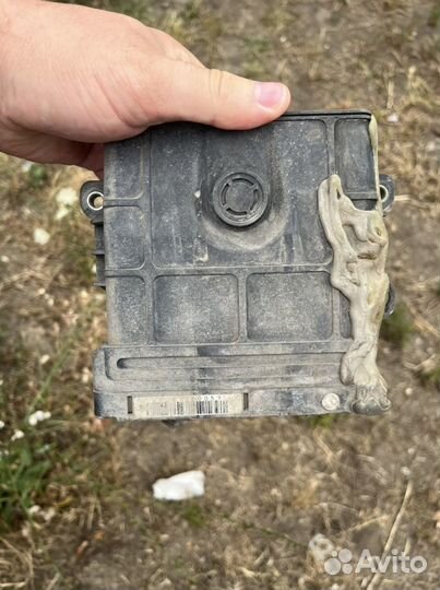 Блок управления jetta 5