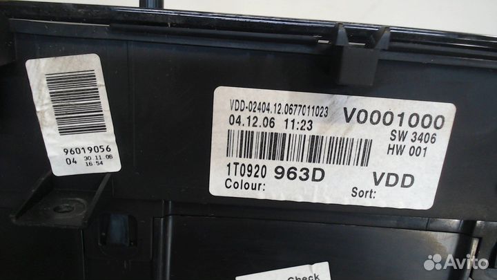 Щиток приборов Volkswagen Touran, 2007