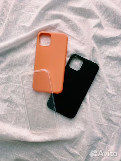 Чехол на iPhone 11