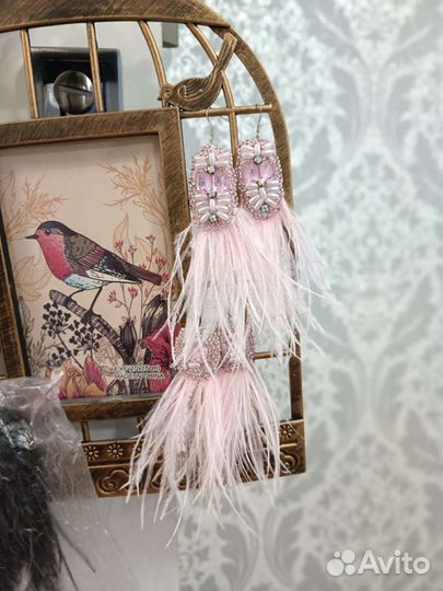 Серьги бабочки со стразами