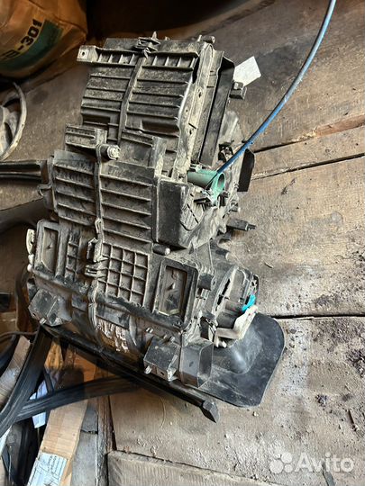 Renault logan ларгус корпус печки