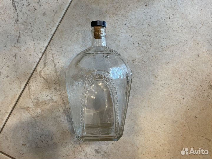 Бутылка из под элитного алкоголя