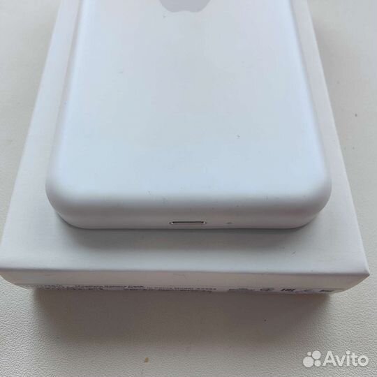 Внешний аккумулятор MagSafe Battery Pack