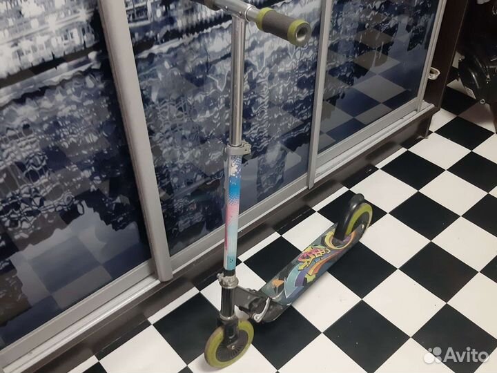 Самокат детский двухколесный бу