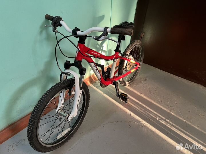 Велосипед детский Specialized Hotrock