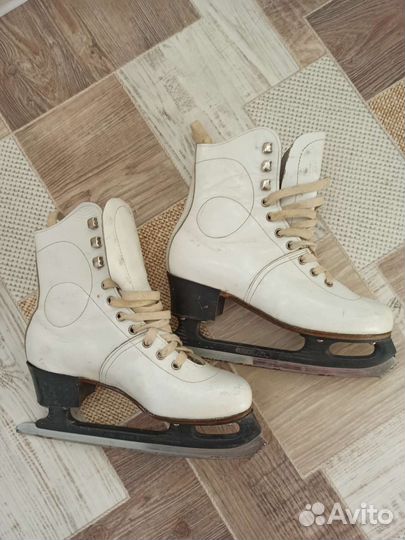 Коньки фигурные СССР