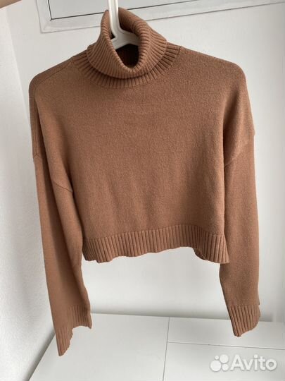 Коричневый свитер stradivarius S