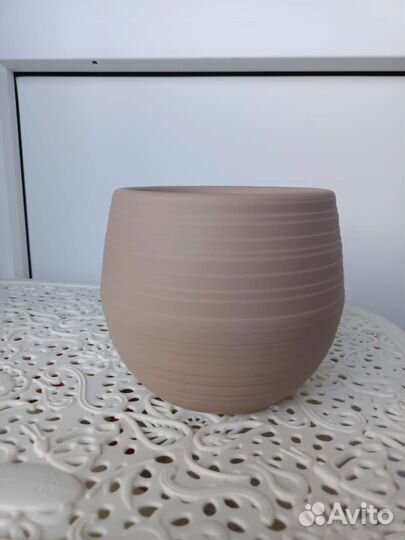 Кашпо для цветов