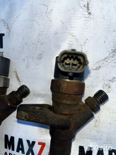 Форсунка диз электрическая Hyundai Starex 1 d4cb