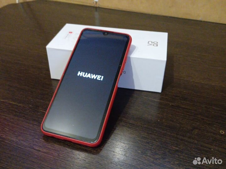 HUAWEI nova Y70, 4/64 ГБ