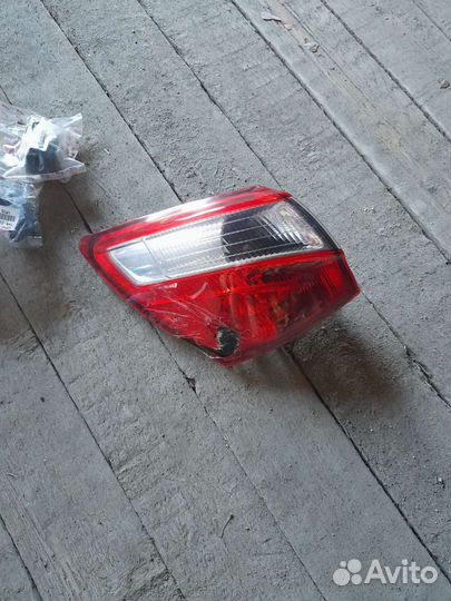 Фара ниссаан кашкай 2011