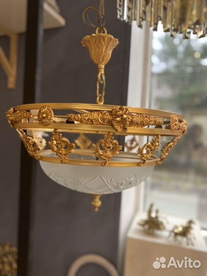 Люстра потолочная