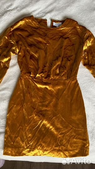 Нарядное платье