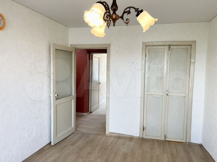 2-к. квартира, 48 м², 6/6 эт.