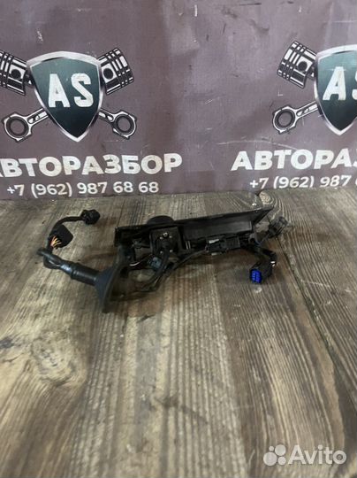 Kia stinger камера заднего вида С кнопкой открытия