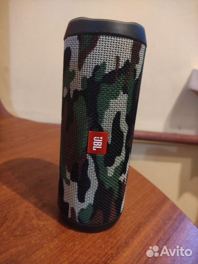 Оригинальная JBL flip 4