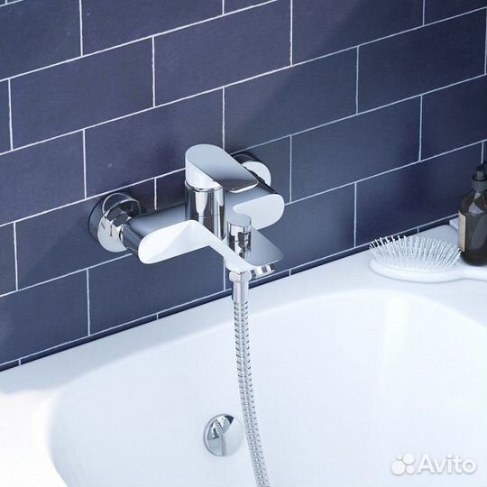 Смеситель для ванны iddis closb02i02wa Белый