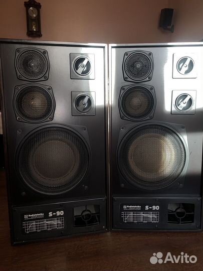 Колонки radiotehnika S-90