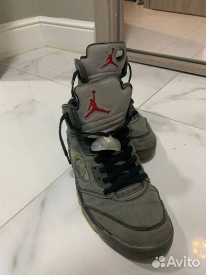 Air jordan 5 x off white 